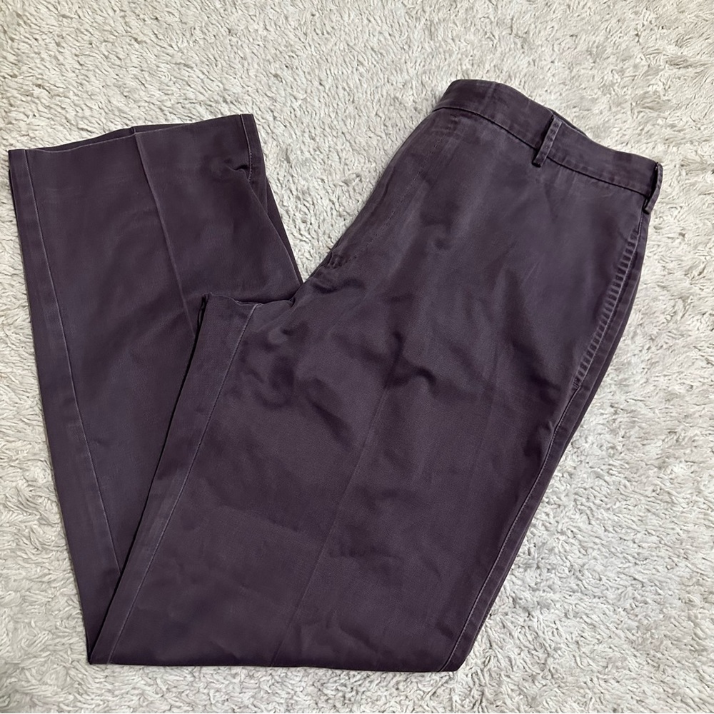 Peter Millar mens pants size 36 purple color chino pants